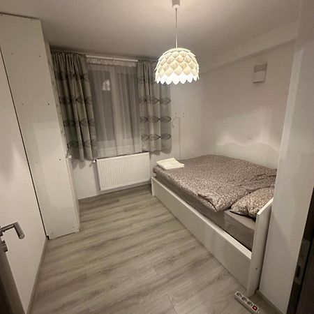 Hugo Residance Apartment Брашов Екстериор снимка